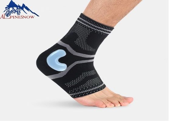 中国 スポーツ団体の保護装置のためのシリコーンが付いている伸縮性がある編む圧縮の足首の包帯サポート サプライヤー